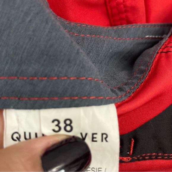 Quicksilver Men's Red Board Shorts Swim Trunks Size 38 - Picture 10 of 13